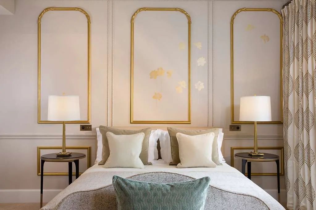 Le Narcisse Blanc Paris