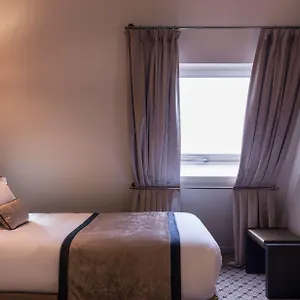 Hotel La Des Ternes, Paris