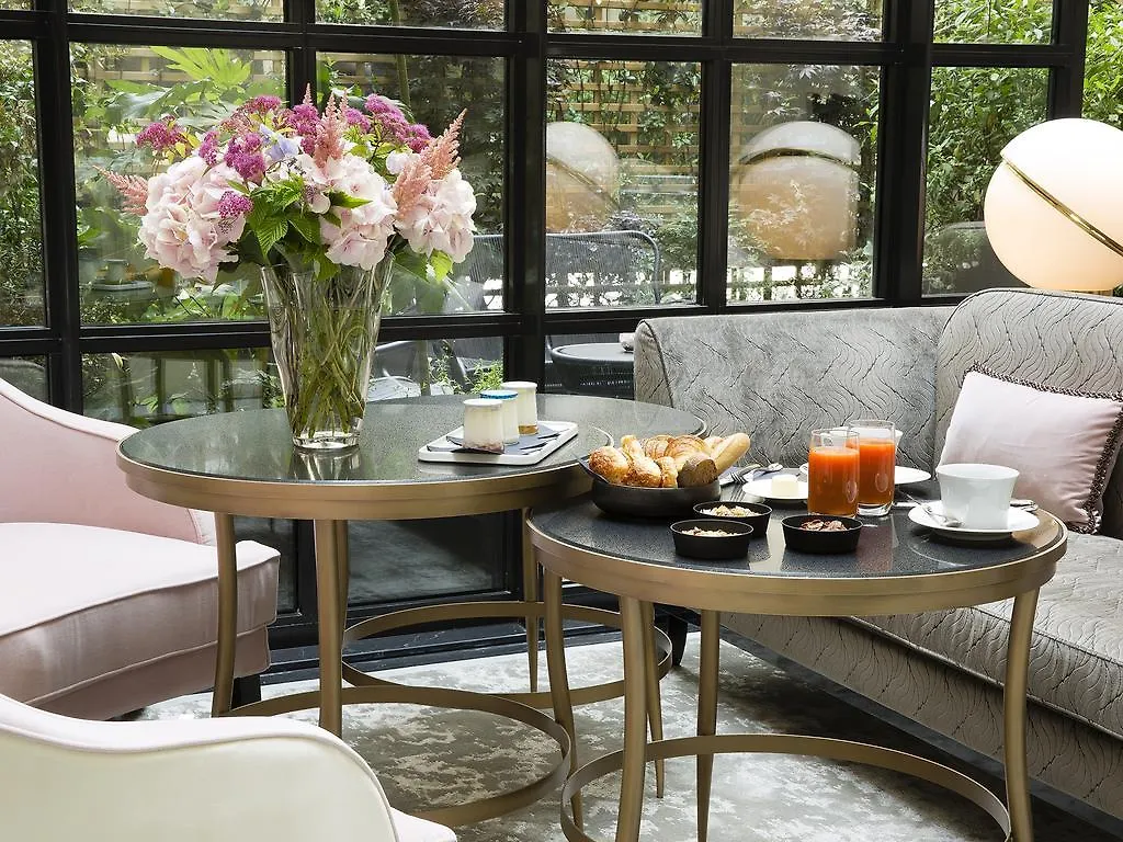 Le Narcisse Blanc Hotel Paris