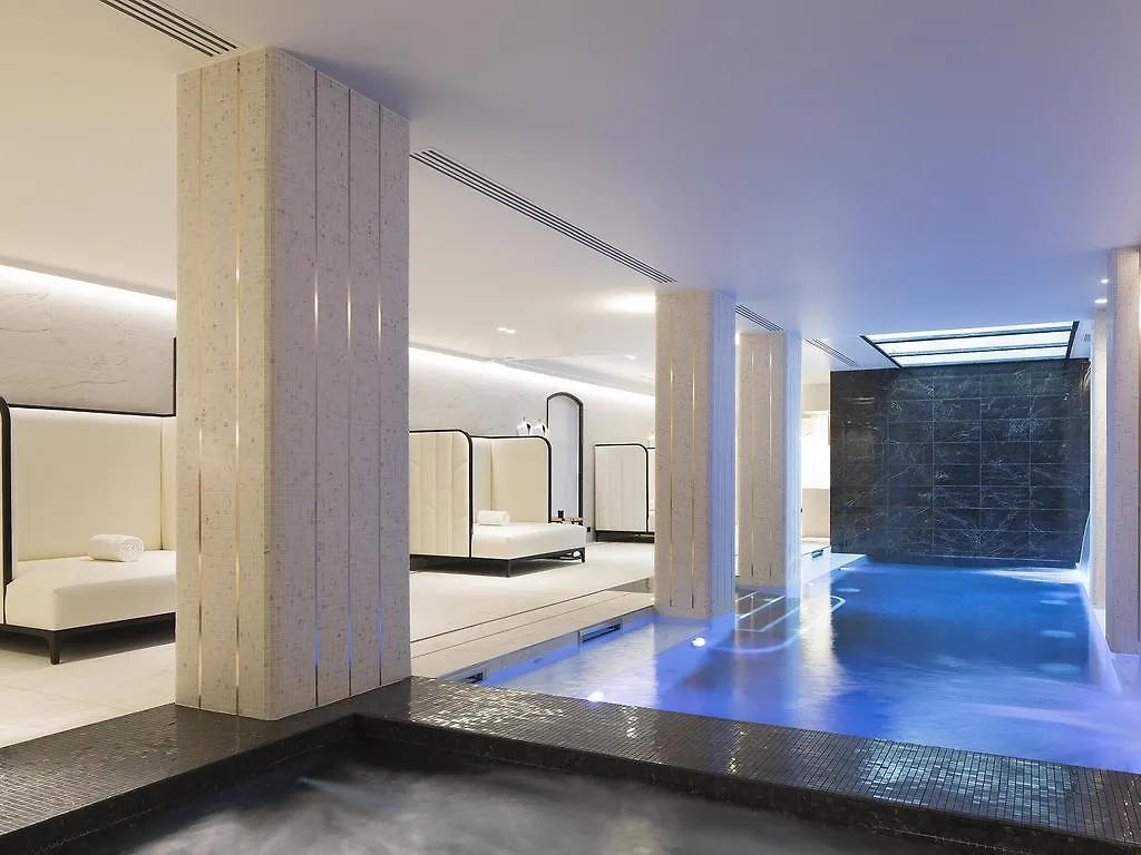 Le Narcisse Blanc Hotel Paris