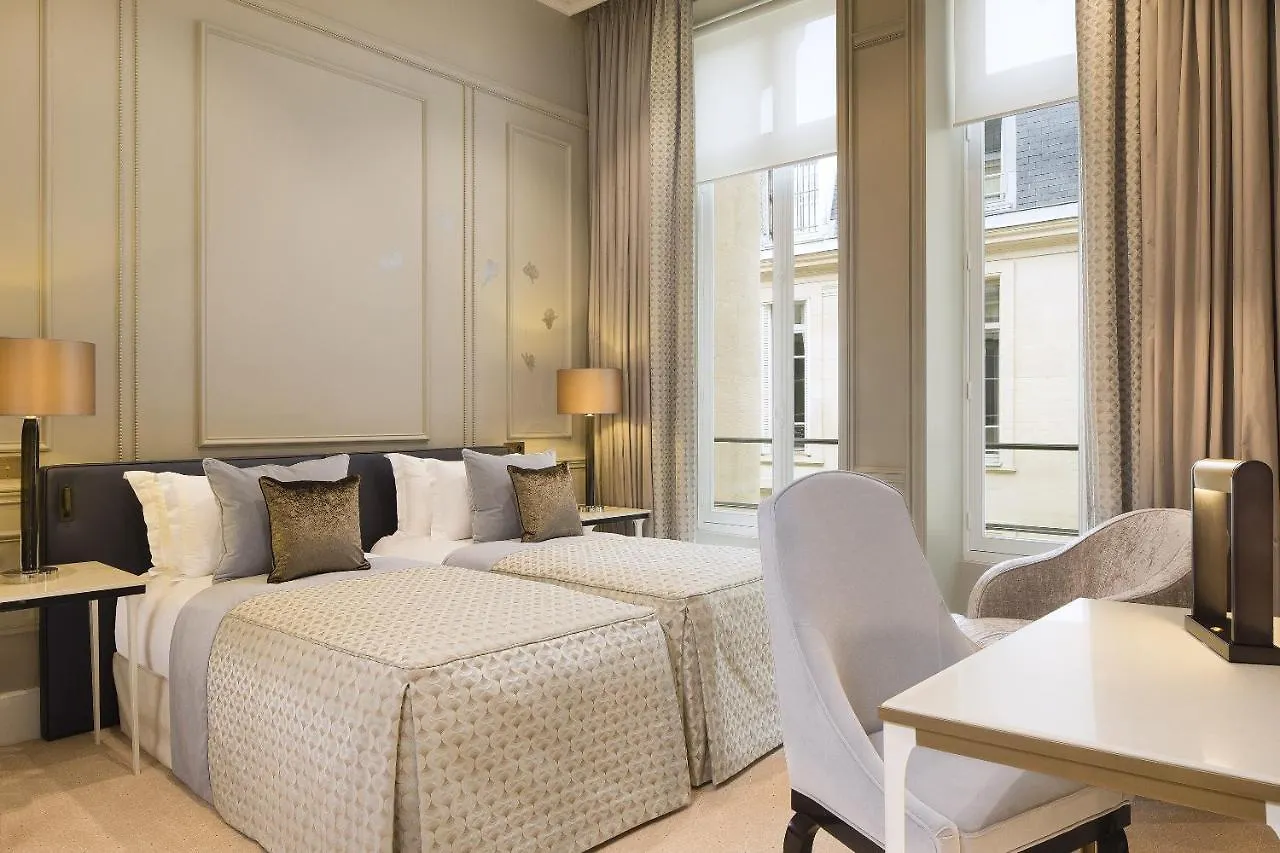 Le Narcisse Blanc Hotel Paris